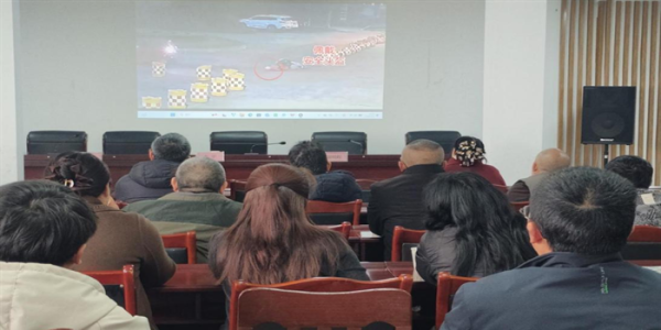 成都市新都区桂湖街道高架村关工委开展 交通安全宣讲会