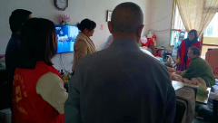 <b>＂老有所依 幼有所养：成都富涵教育管理有限公司倾心呈献的重阳节礼物＂</b>