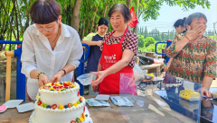 <strong>成都市新都区桂湖街道新桥村关工委开展</strong>