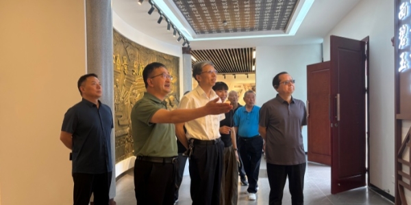 成都市新都区新繁街道关工委走进新都二中 深化校社联动 共护青少年成长
